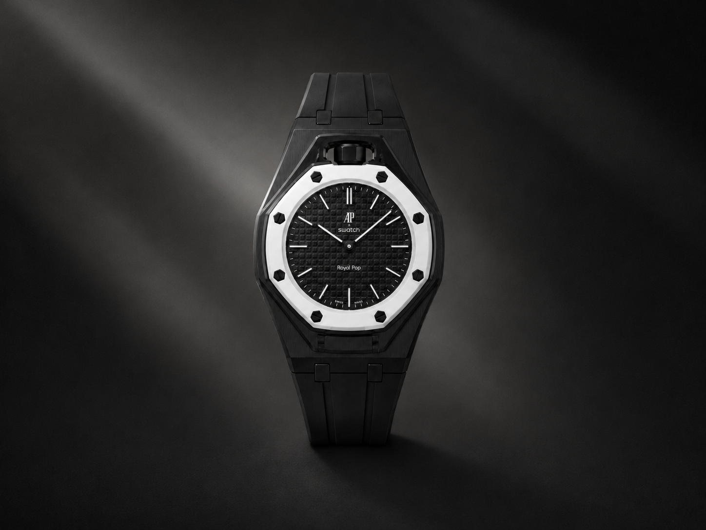 Bracelet OCHO NEGRO — Édition AP × Swatch